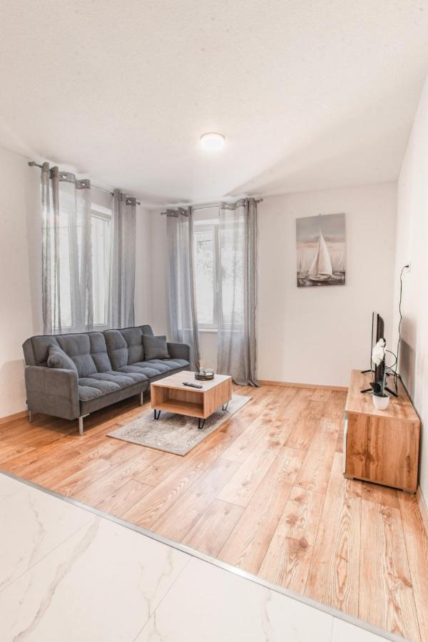 Apartments Florian Lopud Esterno foto